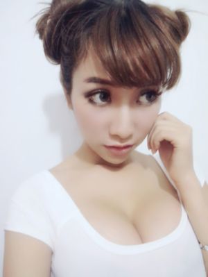 日韩三级高清在线免费视频_超清免费播放